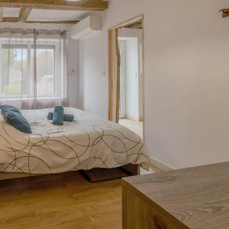 Casa vacanze Festiv'mans72 - Le Four à Pain - Parking - Wifi - Circuit Des 24h Du Mans à 7 Min *