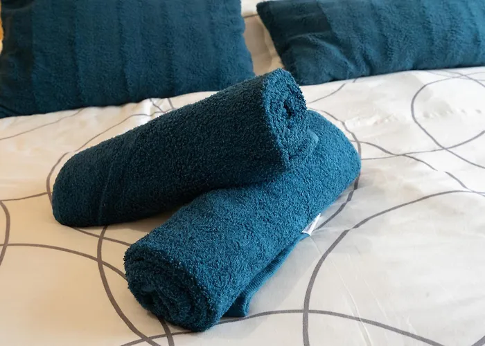 Le Four A Pain - Parking - Circuit Des 24h Du Mans A 7 Min - Golf De A 2 Min